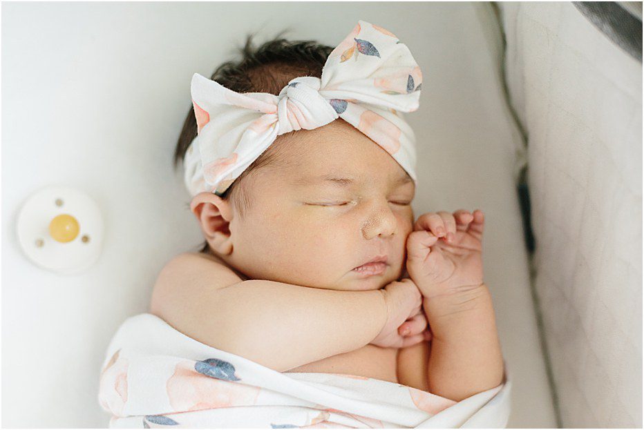 DIY hospital photos of your newborn 6
